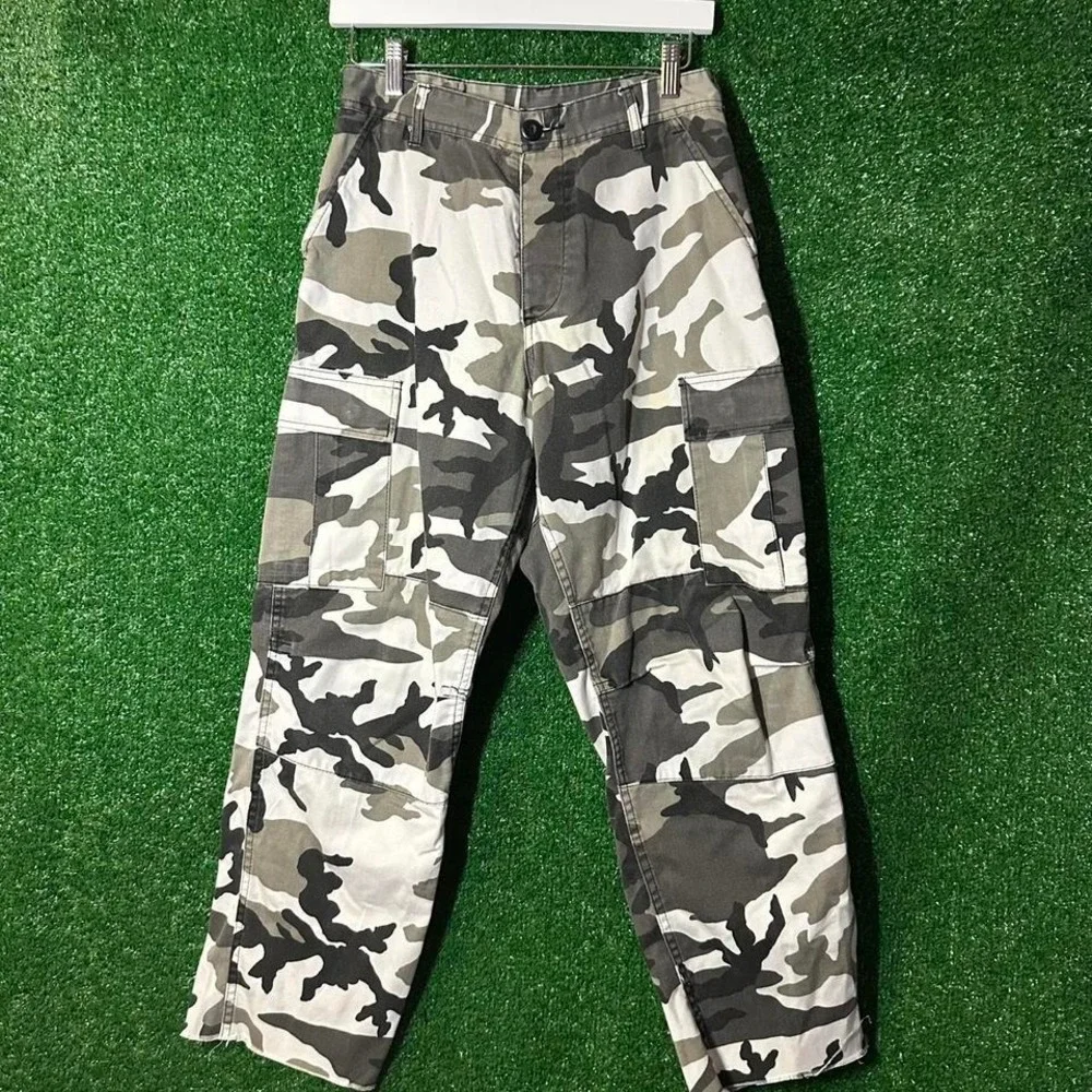 N/A white camo